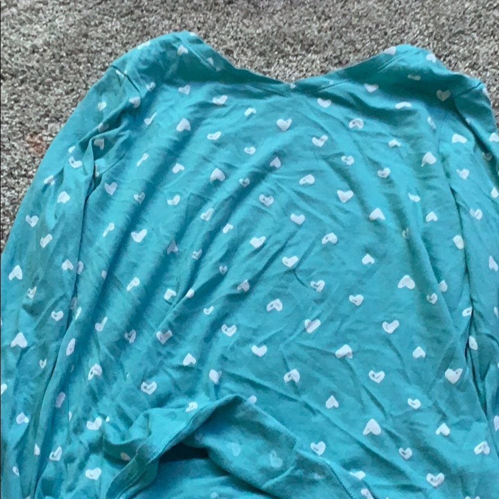 Long sleeve shirt with heart printes